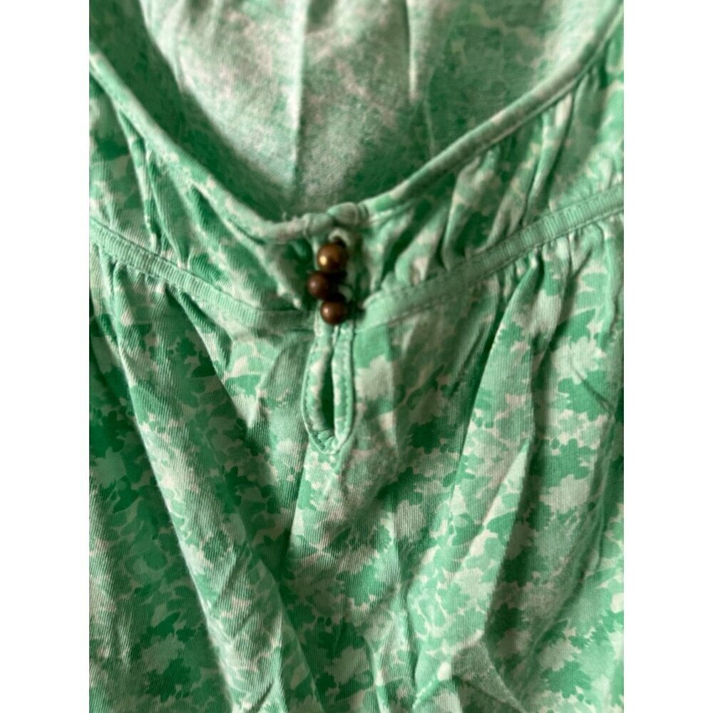 Izod Women’s size x-large green top - Picture 3 of 7